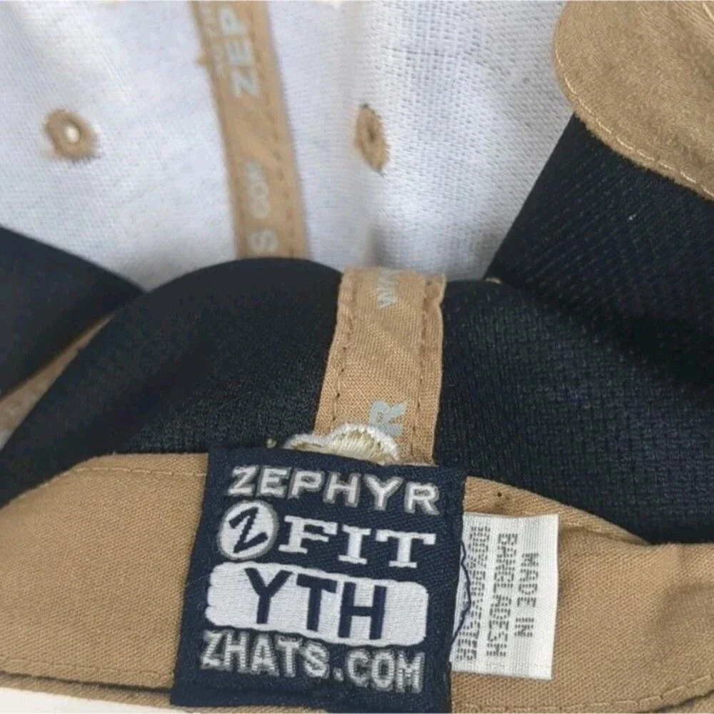 Zephyr NCAA Notre Dame Fighting Irish Curved Bill Stretch Fit Hat Youth Cap
